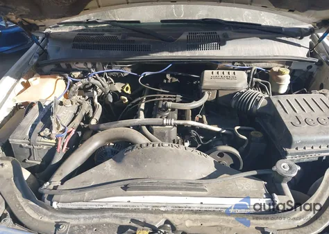 2004 Jeep Grand Cherokee Laredo from USA, damaged, VIN 1J4GW48SX4C307555